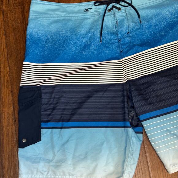 O'Neill Men's Blue Bathingsuit Swim Board Shorts Size 44 - Picture 3 of 7